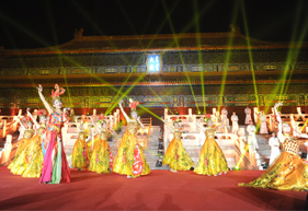 “中國企業(yè)夢(mèng)之隊(duì)”網(wǎng)絡(luò)盛典開場(chǎng)舞《中國夢(mèng)》