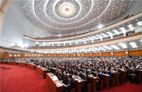 政府工作報(bào)告中，這些內(nèi)容與國(guó)防和軍隊(duì)建設(shè)息息相關(guān)