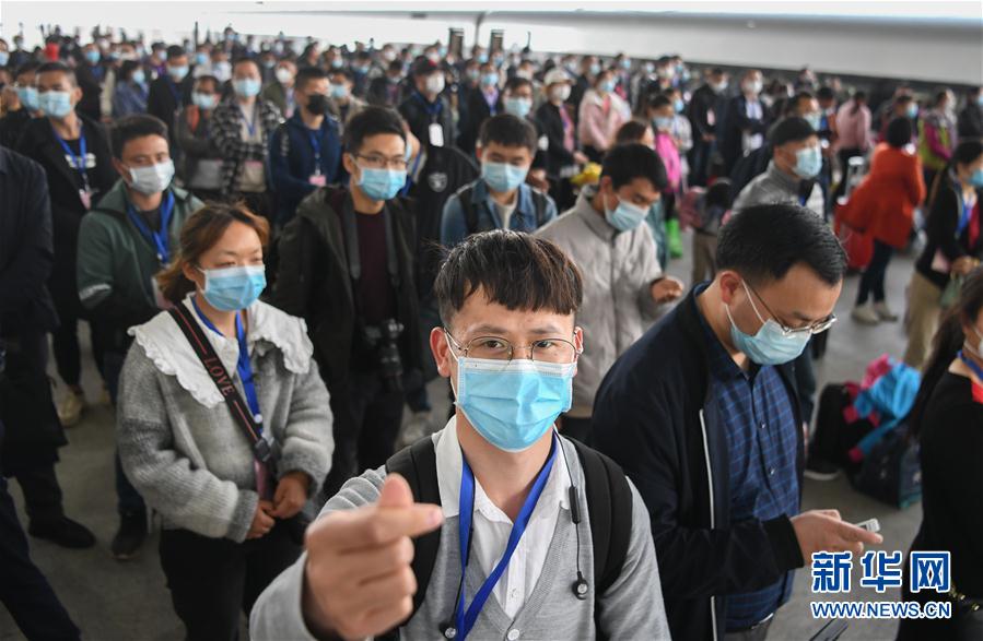 （新華全媒頭條·圖文互動）（4）春天，匯聚復(fù)蘇的力量——寫在2020年首季中國經(jīng)濟(jì)收官之際