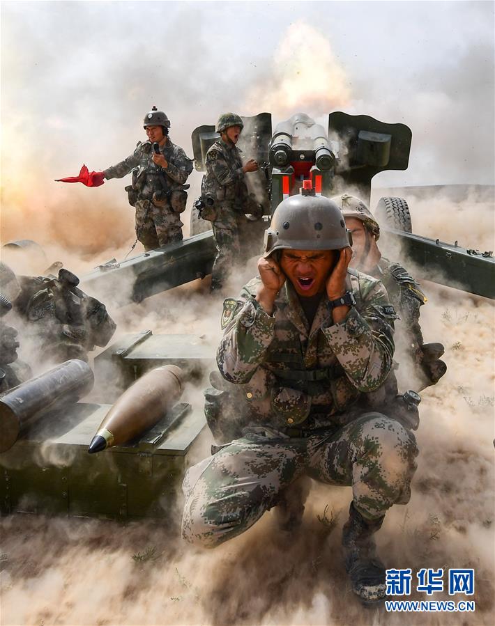 （新華全媒頭條·圖文互動）（9）沿著中國特色強軍之路闊步前進——黨中央、中央軍委領導推進國防和軍隊建設70年紀實