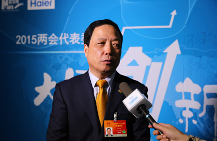 “一個(gè)技術(shù)點(diǎn)上的創(chuàng)新，形成一個(gè)體系的技術(shù)創(chuàng)新，再形成一個(gè)體系的標(biāo)準(zhǔn)。”