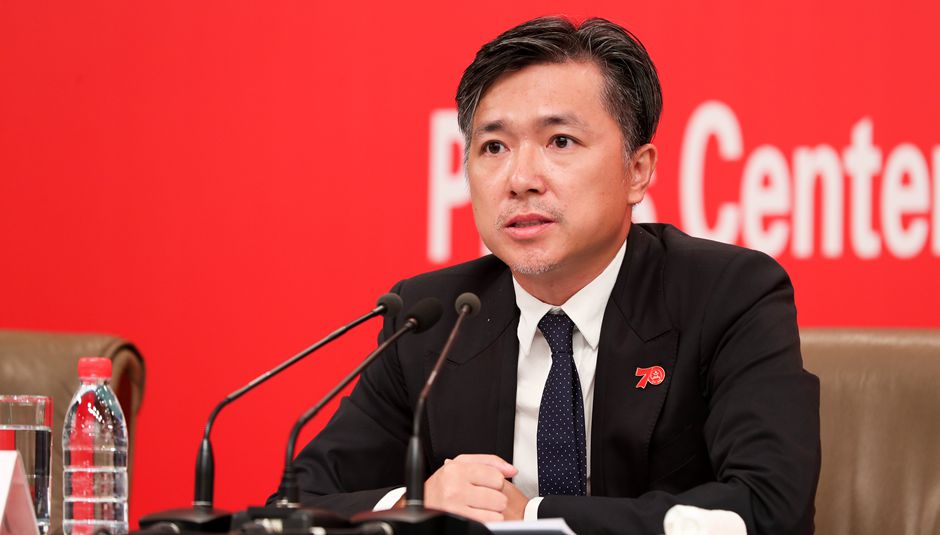 群眾游行總導演、北京師范大學藝術與傳媒學院副院長肖向榮介紹情況