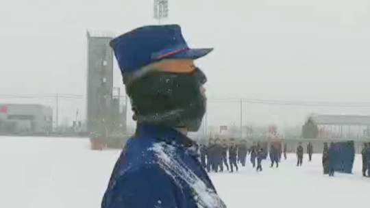 新訓消防員的隊列你們能打幾分？我不是一個人在戰(zhàn)斗！